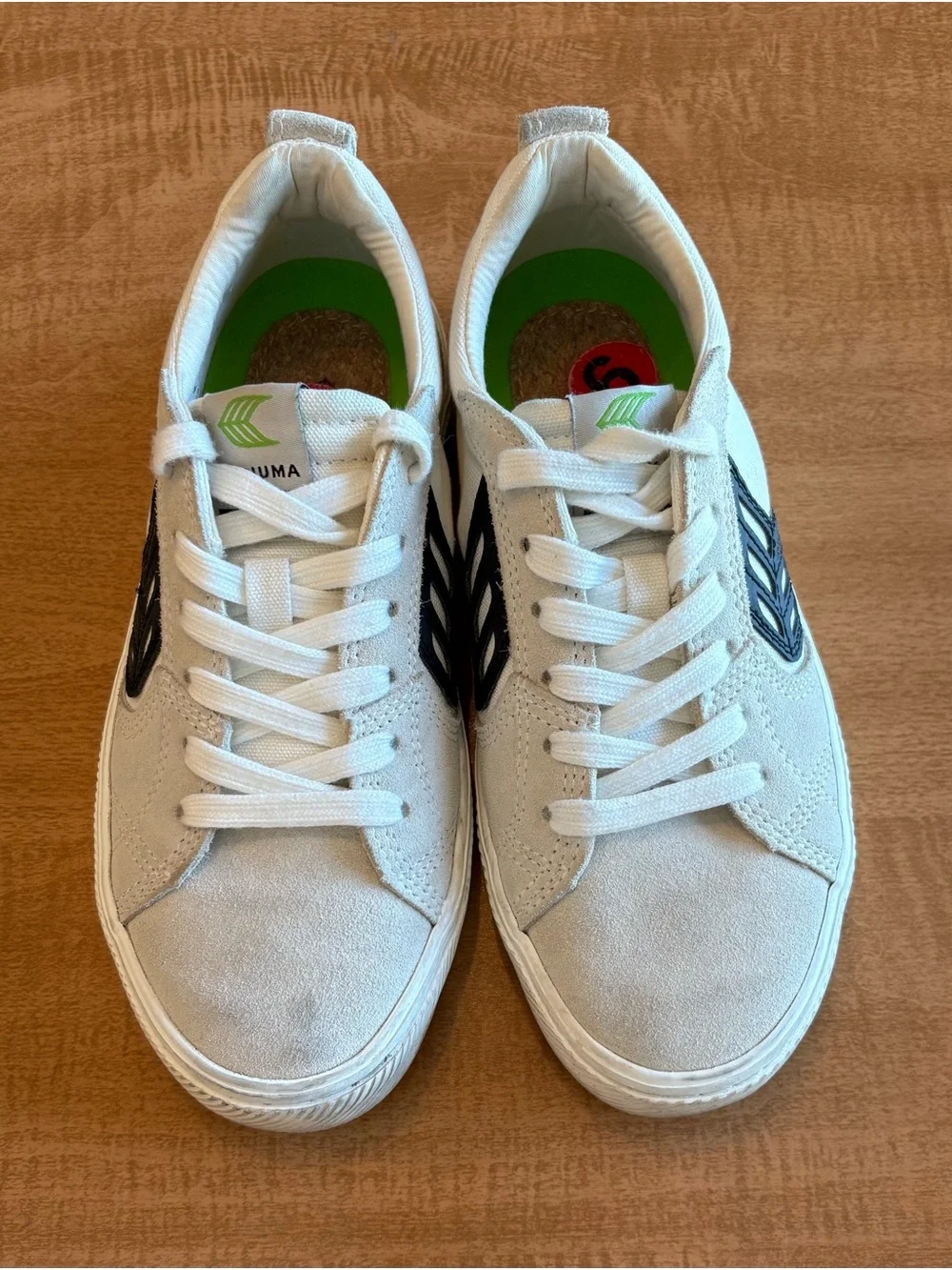 Cariuma Pro Low-Top Black and White Sneakers